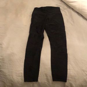 Lululemon black leggings